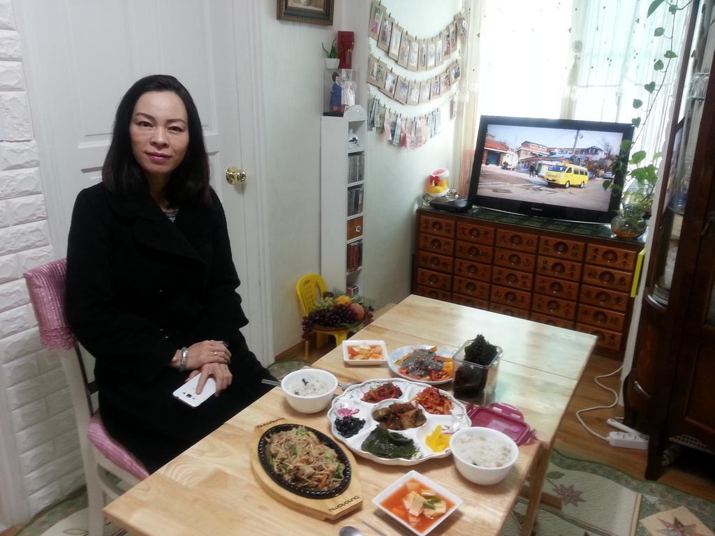 Homestay Eve Seoul Exteriör bild