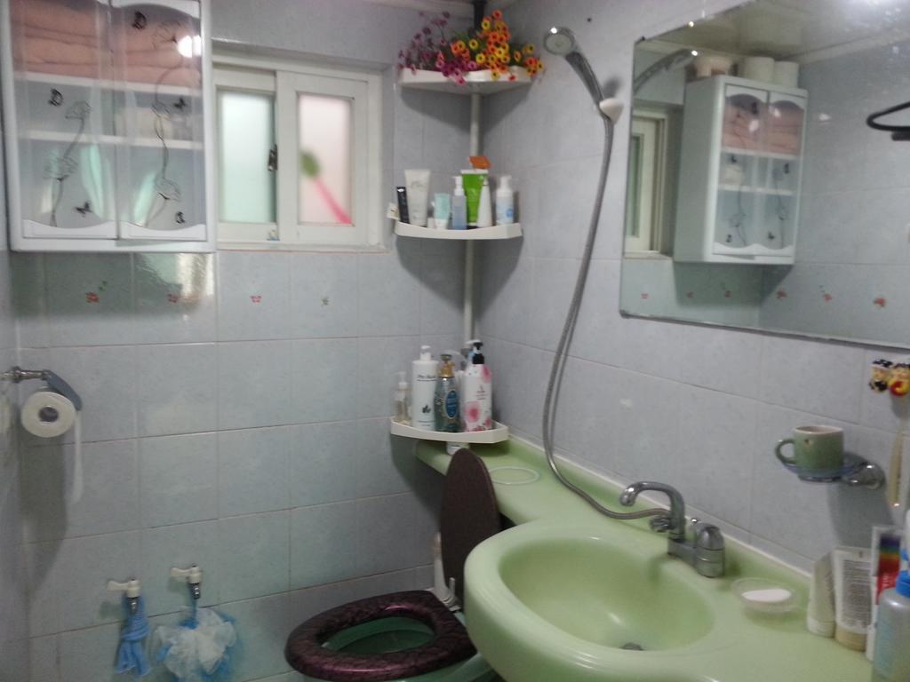 Homestay Eve Seoul Exteriör bild